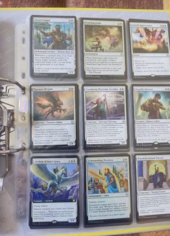 Коллекция белых карт MTG. - фото №3