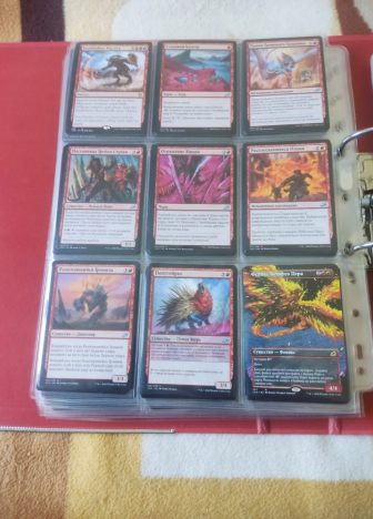 Коллекция красных карт MTG. - фото №1